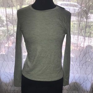 ❤️NWT forever 21 long sleeve t